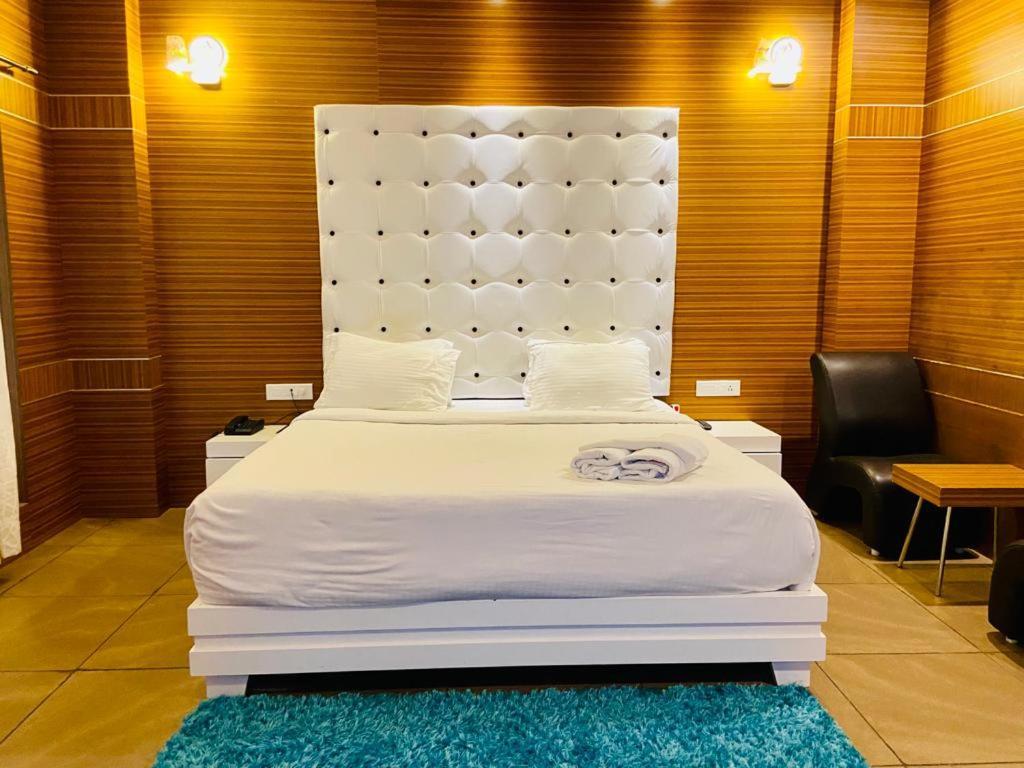 Pearl Park Beach Resort Private Limited พอร์ตแบลร์ ภายนอก รูปภาพ